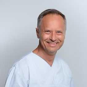 Dr. med. Janus PYTTLICH, Chirurgie, Médecine Esthétique à Haguenau